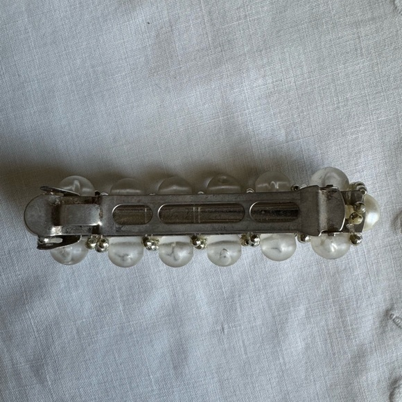 Vintage Pearl and Rhinestone Hair Accessories Set - Picture 7 of 7